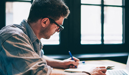 Expert Insights: Editing and AI